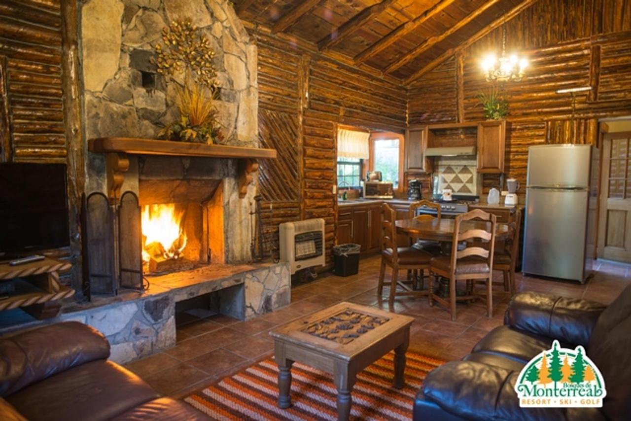 Bosques De Monterreal Hotell San Antonio de las Alazanas Exteriör bild